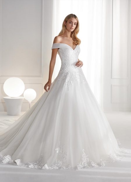 Abiti da sposa aurora 2021