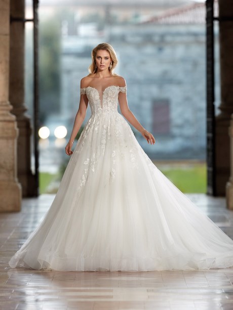 Abiti da sposa con pizzo 2021