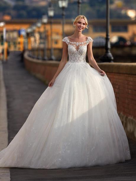 Abiti da sposa nicole 2021