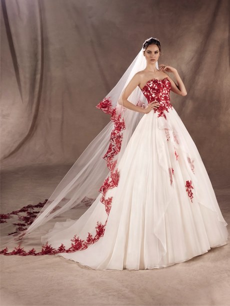 Abito da sposa rosso 2021