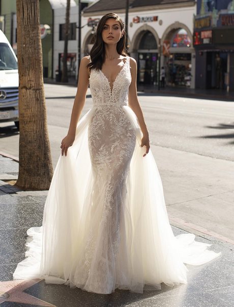 Collezione abiti da sposa pronovias 2021