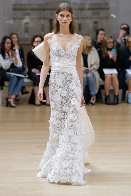 Oscar de la renta sposa 2021