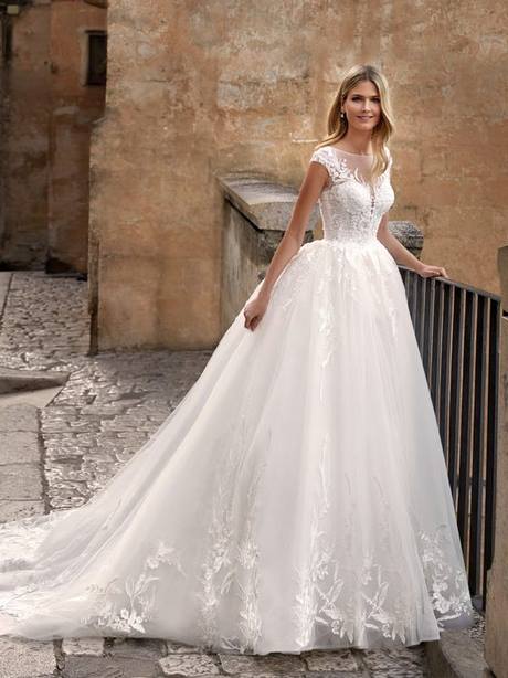 Abiti da sposa nicole romance 2023