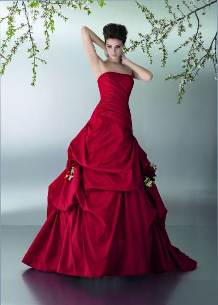 Abiti sposa rosso