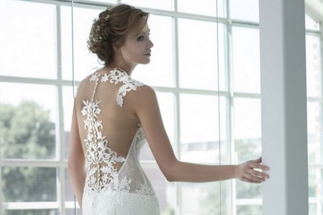 Abiti da sposa con trasparenze