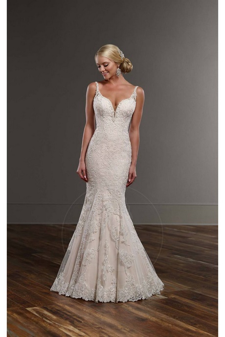 Abito da sposa scollo av