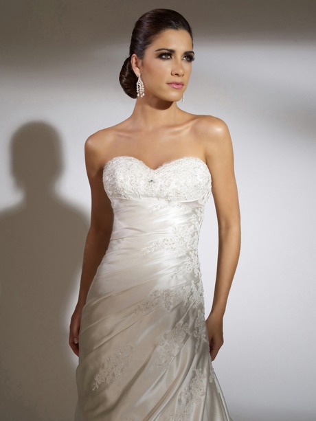 Abito sposa ricamato