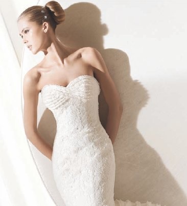 Abito sposa stretto