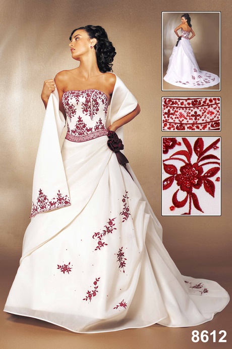 Vestiti da sposa bordeaux