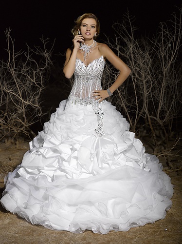 Vestiti da sposa brillanti