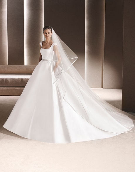 Vestiti da sposa larghi