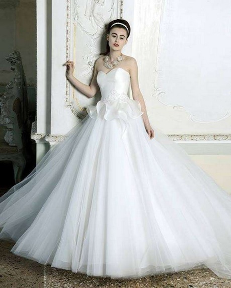 Vestiti sposa ampi