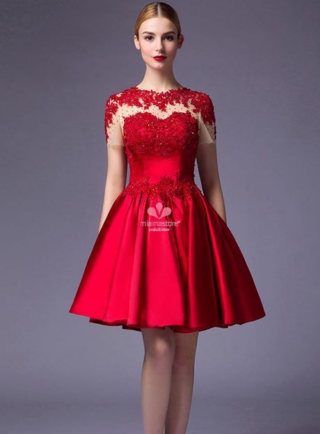 Vestito rosso corto elegante