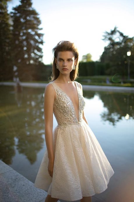 Abito da sposa 2022 corto