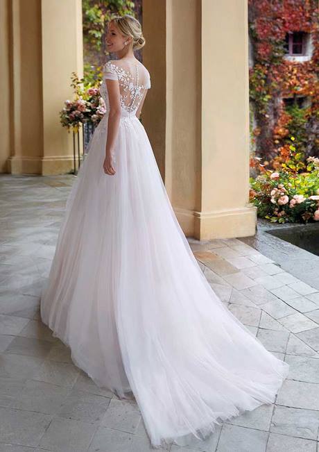 Abiti da sposa 2021 colet