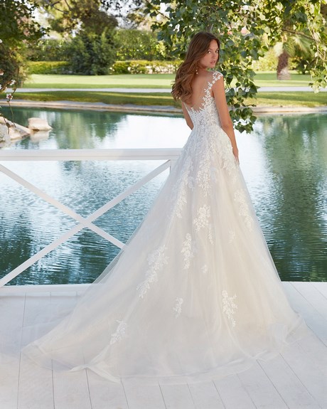 Abiti da sposa 2021 pizzo