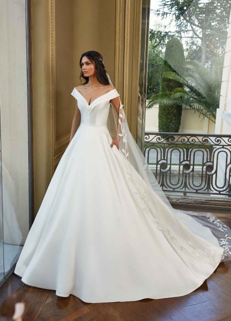 Pronovias abiti sposa 2021