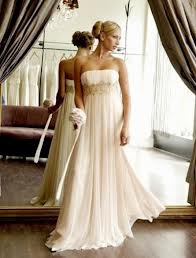 Abito sposa stile impero pizzo