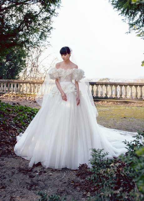 Abiti da sposa 2023 online