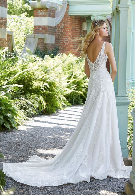 Nuova collezione sposa 2023