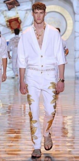 Abiti eleganti versace